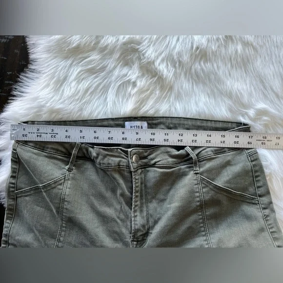 Pistola olive green cargo jeans size 33 straight leg - Picture 4 of 9